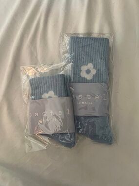 CJ Hendry Pastel Sock set (1 adult sock pair and 1 kids sock pair)